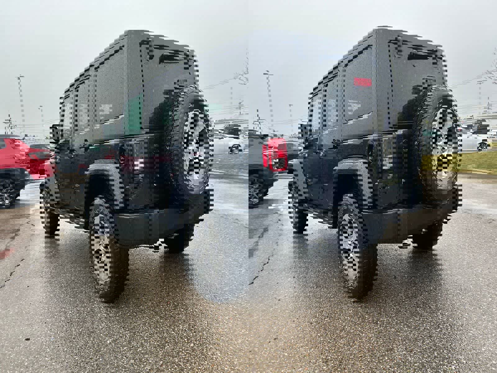 Certified 2017 Jeep Wrangler Unlimited Sahara w/ Connectivity Group image 25