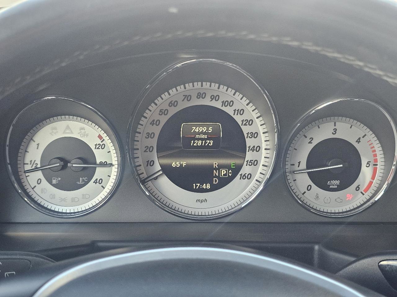 Used 2013 Mercedes-Benz GLK 250 BlueTEC 4MATIC image 26