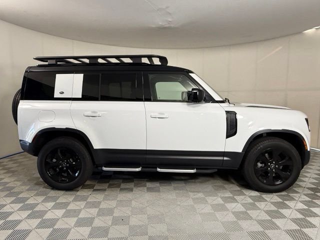 Used 2021 Land Rover Defender 110 S AWD/4WD image 9