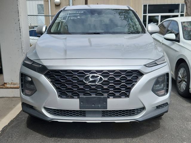 Used 2019 Hyundai Santa Fe SE image 2