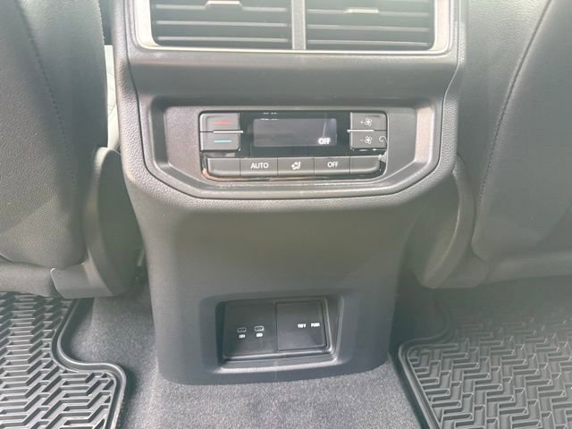 New 2026 Volkswagen Atlas Peak Edition image 21