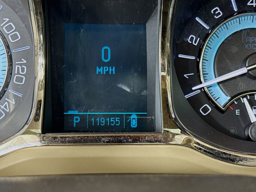 Used 2010 Buick LaCrosse CXL w/ Luxury Package FWD image 16