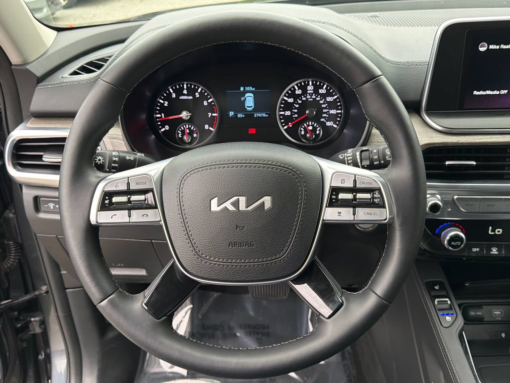Certified 2022 Kia Telluride EX w/ EX Premium Package AWD/4WD image 27