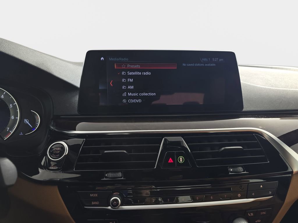 Used 2018 BMW 530i xDrive AWD/4WD image 23