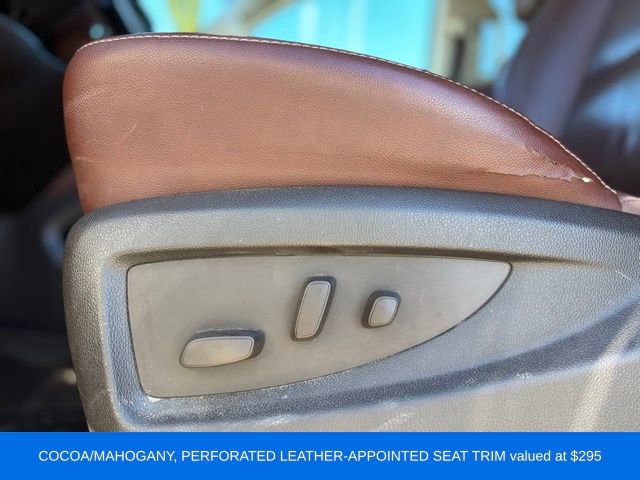 Used 2017 Chevrolet Suburban Premier image 13