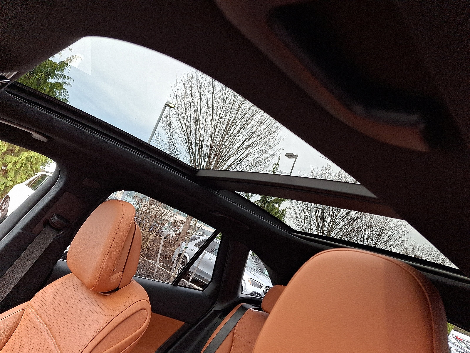 New 2026 Mercedes-Benz GLC 300 4MATIC image 12