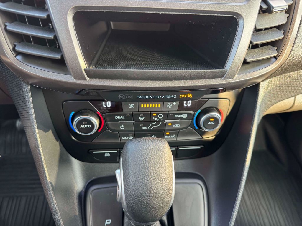 Used 2022 Ford Transit Connect XL FWD image 29