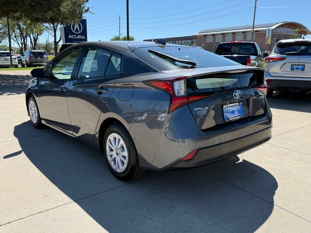 Used 2022 Toyota Prius LE FWD image 6