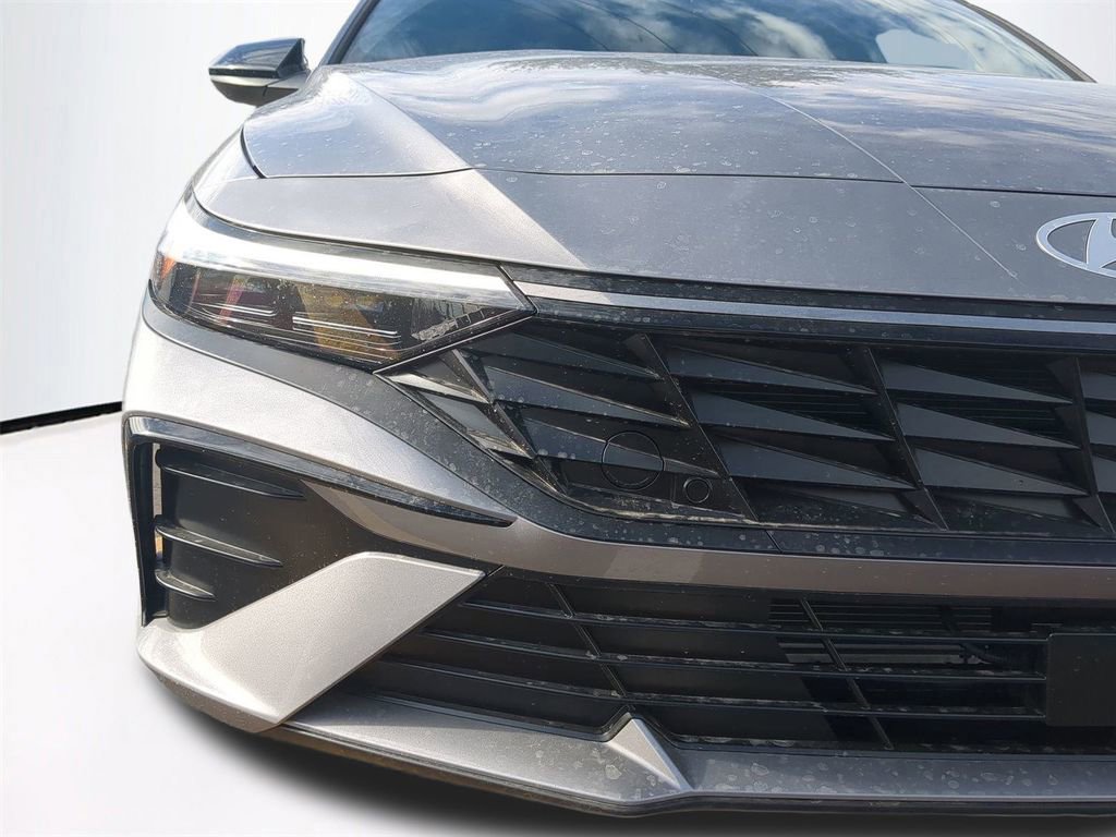 New 2026 Hyundai Elantra SEL Sport image 10