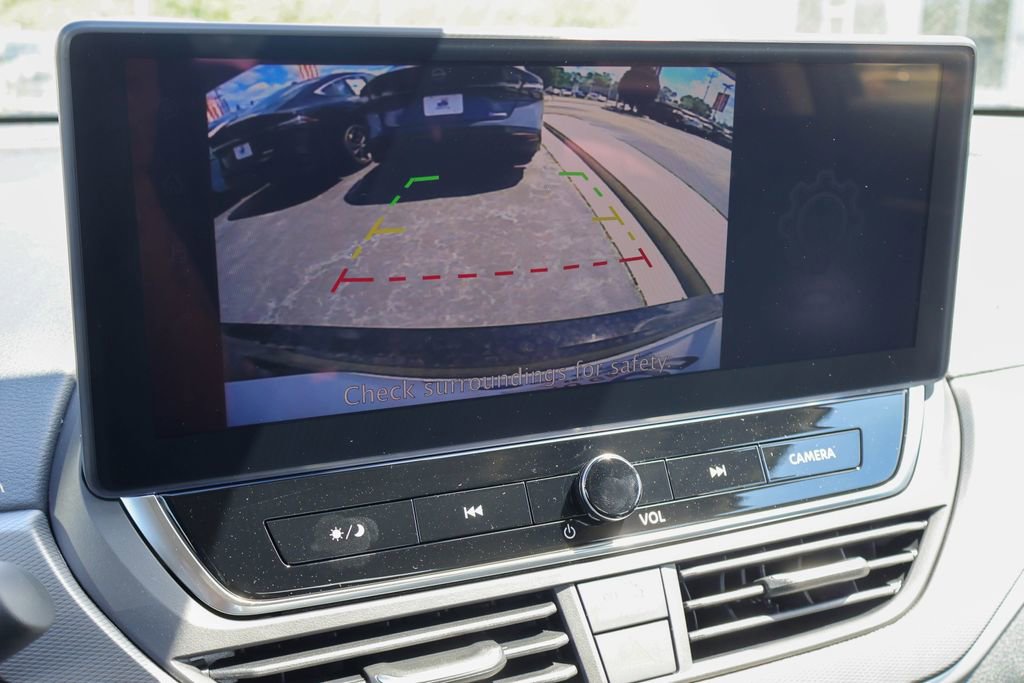 New 2026 Nissan Altima 2.5 SR image 4