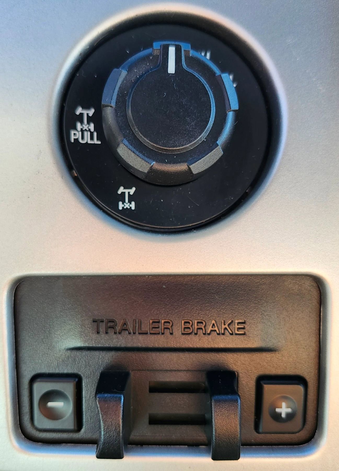 Used 2014 Ford F150 FX4 w/ Equipment Group 402A Luxury image 21