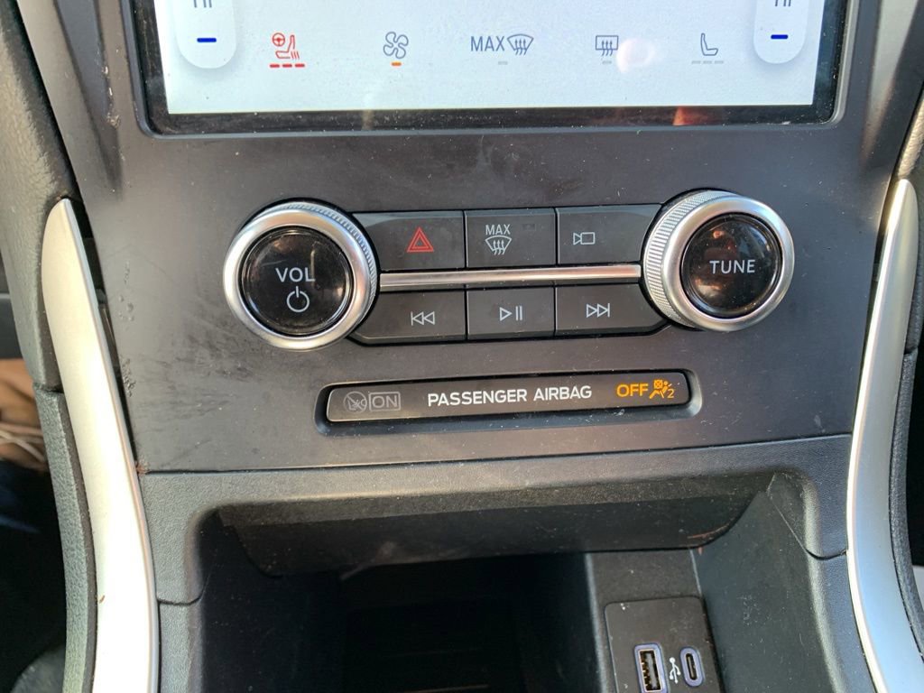 Used 2024 Ford Edge SEL w/ Convenience Package AWD/4WD image 25