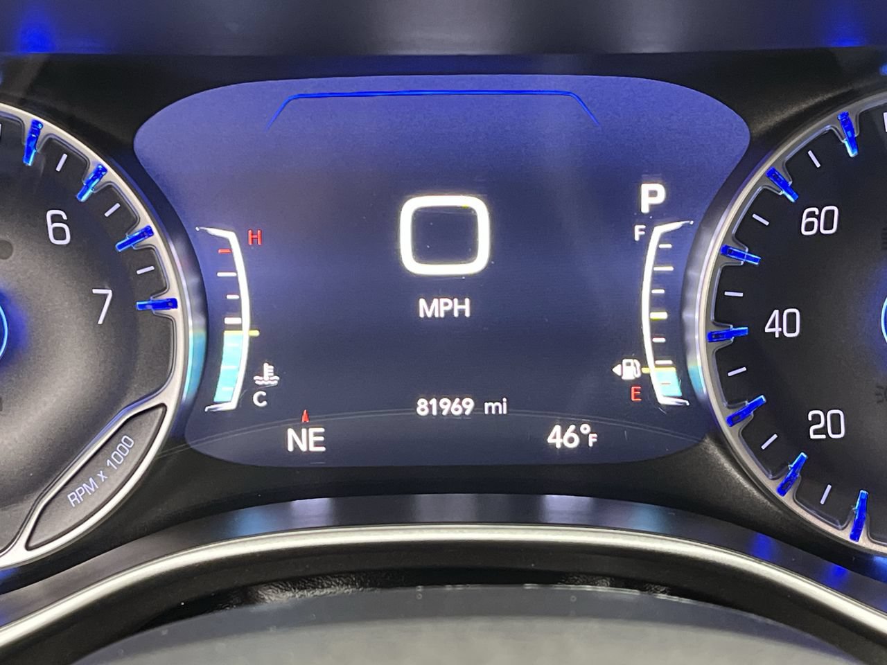 Used 2024 Chrysler Pacifica Touring-L FWD image 15