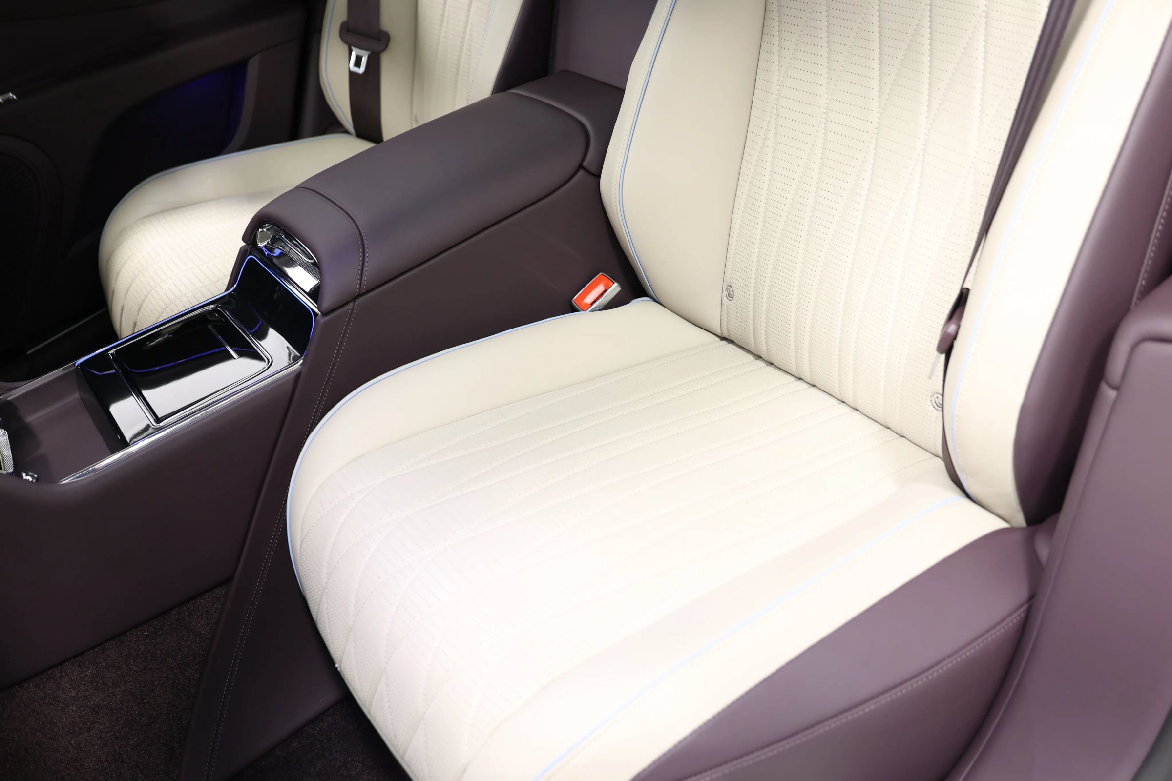 Used 2022 Bentley Flying Spur V8 AWD/4WD image 78