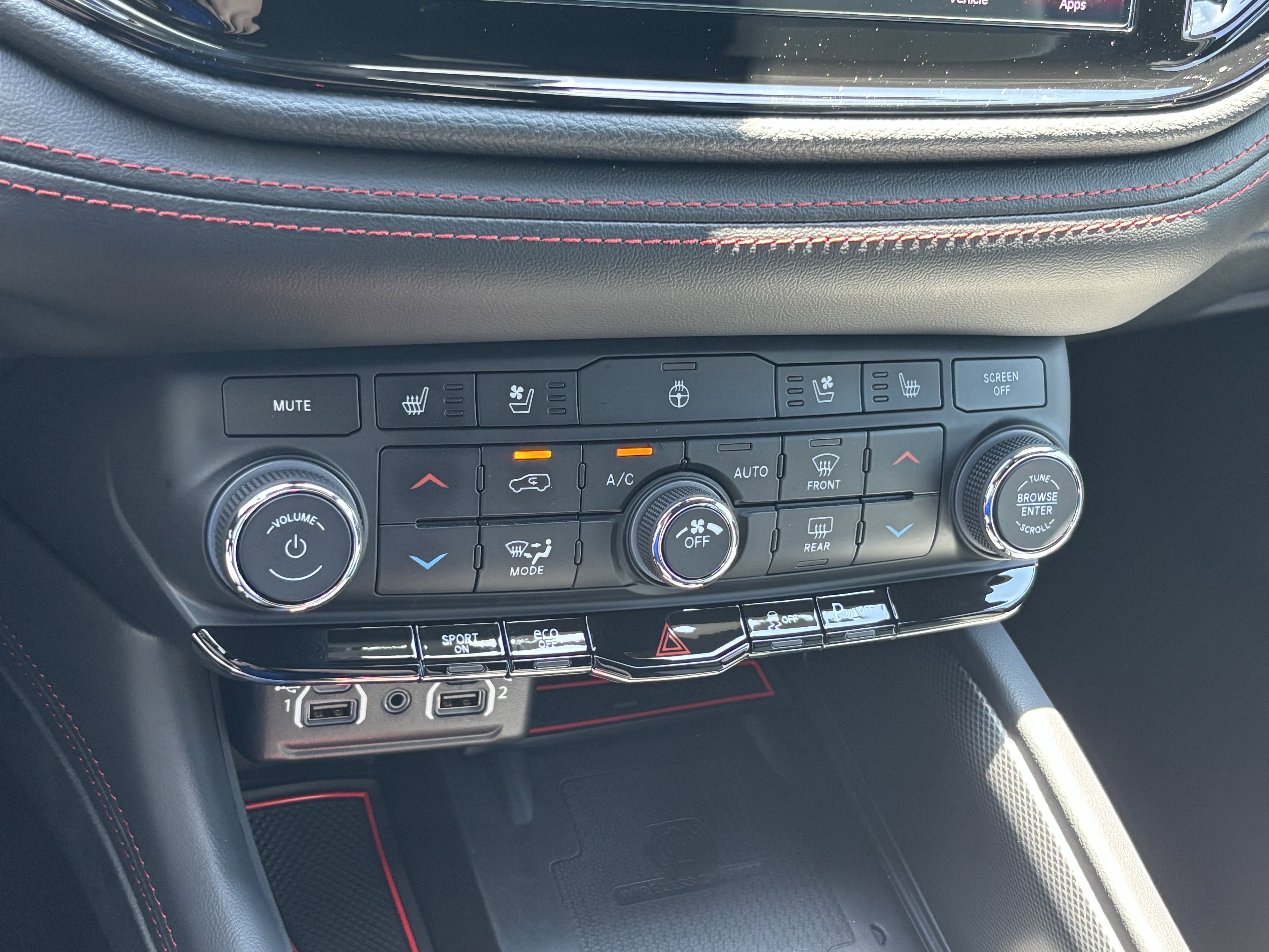 Used 2024 Dodge Durango R/T image 29