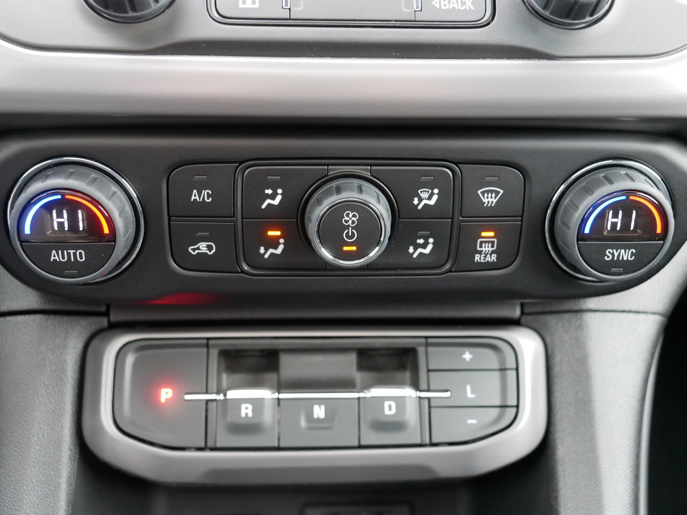 Certified 2023 GMC Acadia AT4 w/ Technology Package image 23