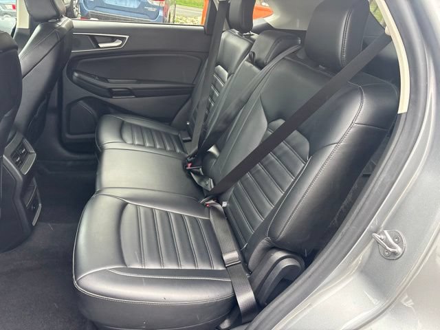 Used 2023 Ford Edge SEL AWD/4WD image 9