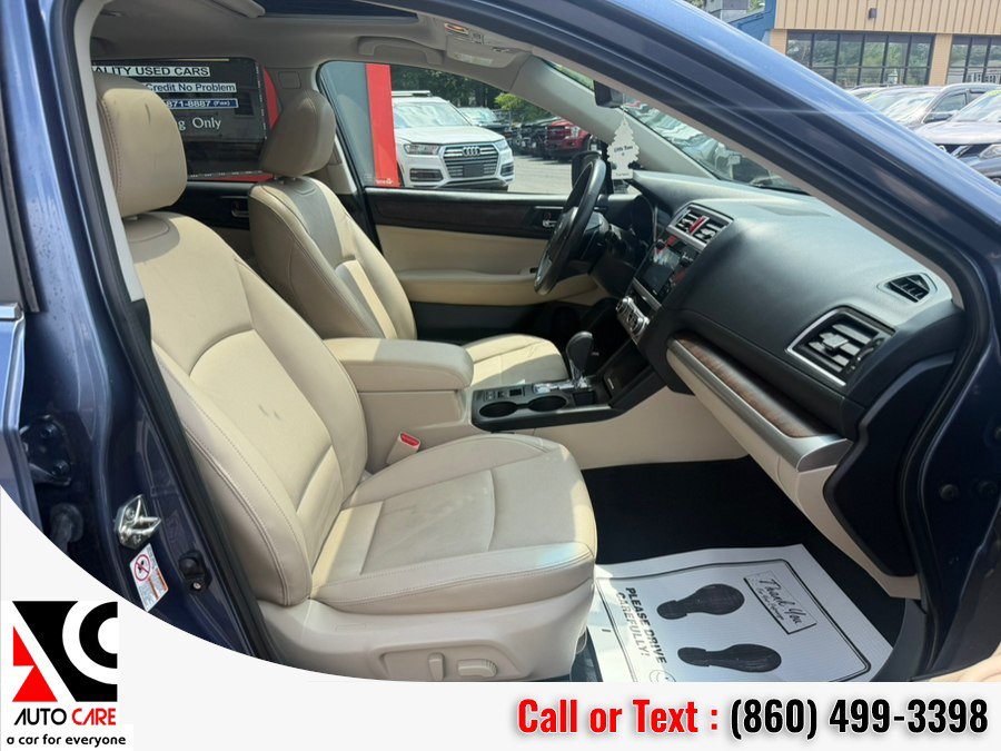 Used 2017 Subaru Outback 2.5i Limited AWD/4WD image 9