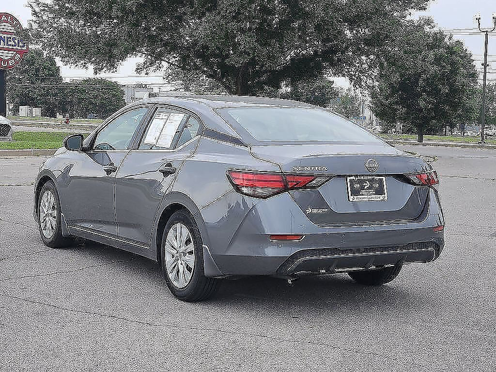 Used 2024 Nissan Sentra S FWD image 3