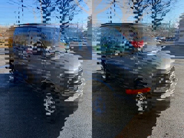 Used 2015 Chevrolet Express 2500 LS image 3