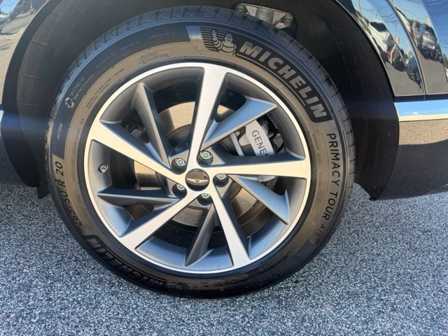 Certified 2025 Genesis GV80 2.5T Advanced AWD/4WD image 6