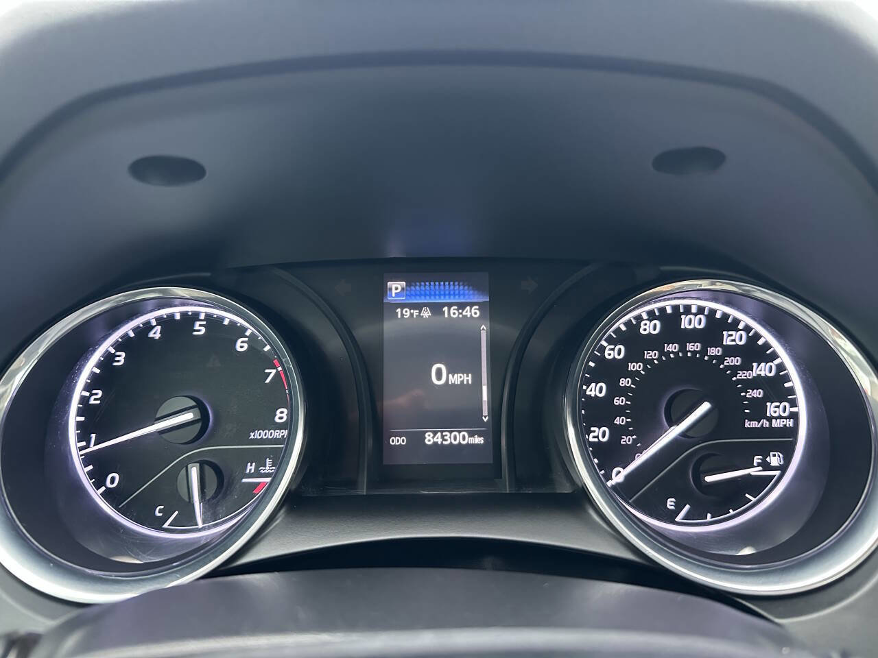 Used 2020 Toyota Camry LE image 18