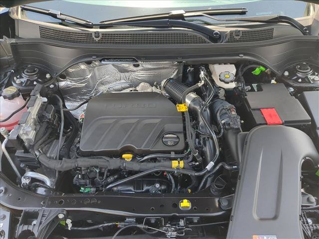 New 2026 Chevrolet Trax LT w/ LT Convenience Package FWD image 16