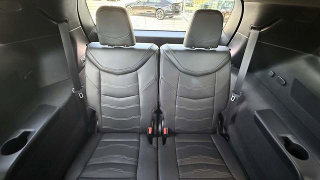 Certified 2025 Cadillac XT6 Sport w/ Platinum Package AWD/4WD image 35