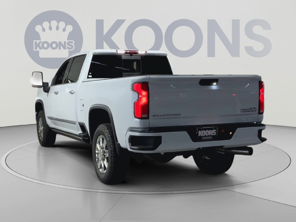 New 2026 Chevrolet Silverado 3500 High Country AWD/4WD image 10