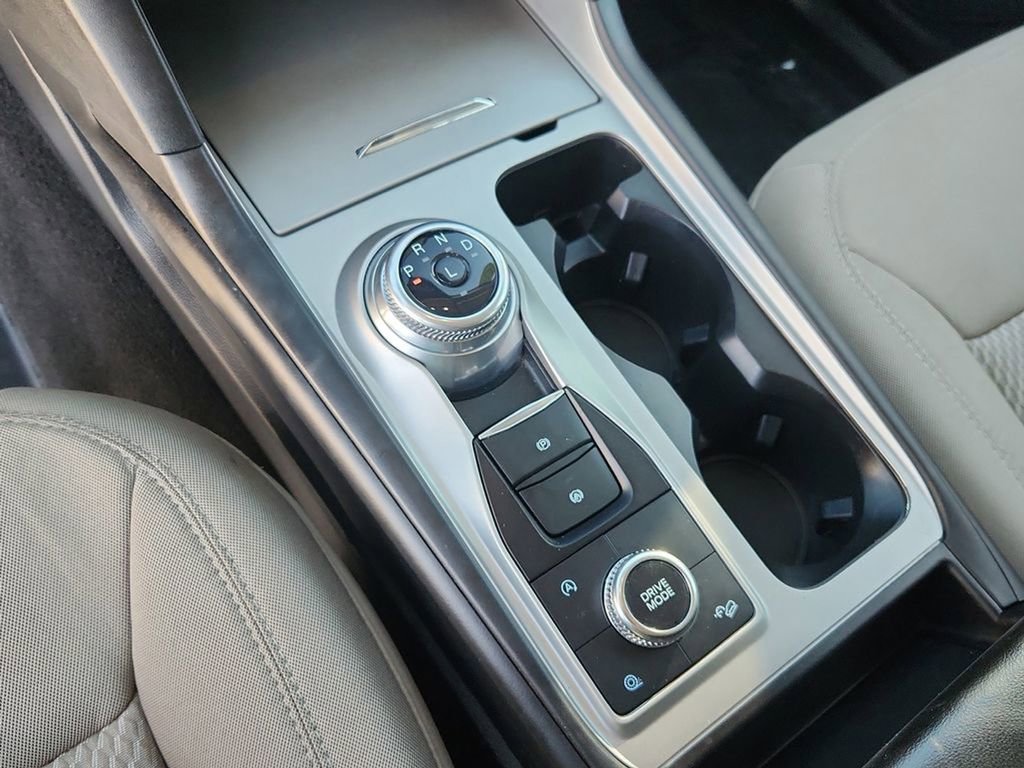 Used 2022 Ford Explorer XLT image 26