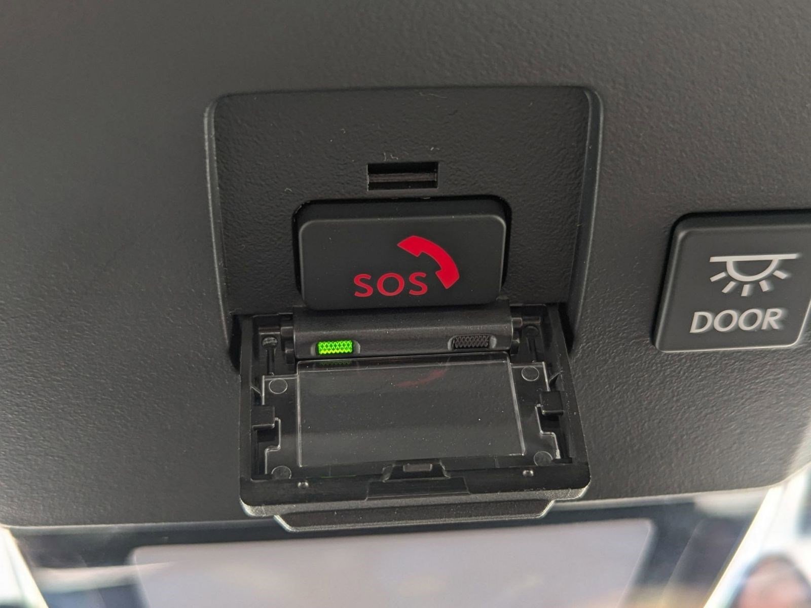 Certified 2025 Lexus ES 300h w/ Luxury Package image 29