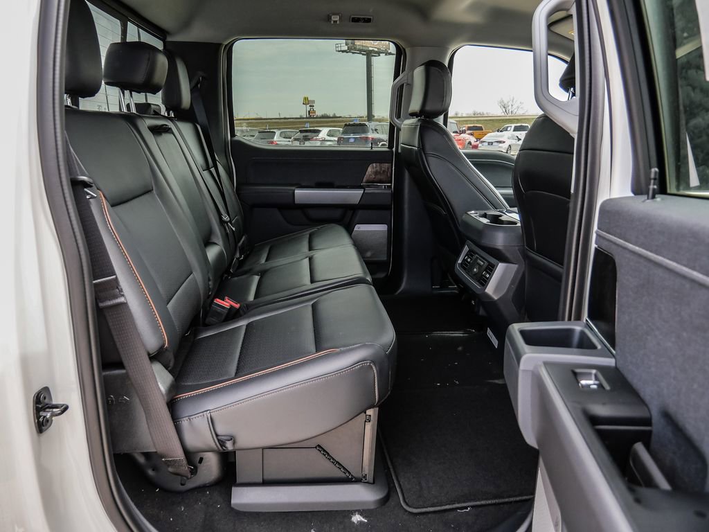 New 2026 Ford F250 Lariat w/ Lariat Premium Package image 23