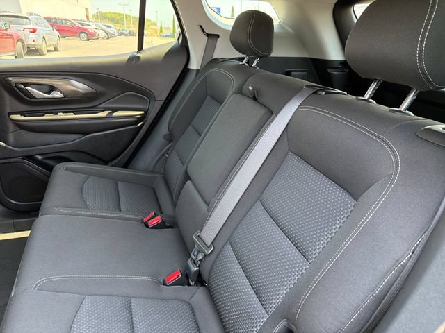 Used 2023 GMC Terrain SLE w/ Driver Convenience Package FWD image 21