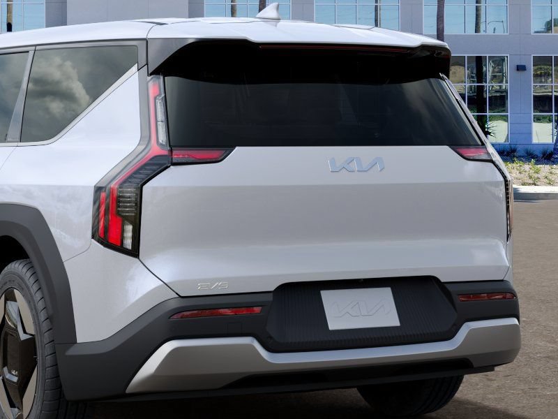 New 2026 Kia EV9 Light RWD image 13