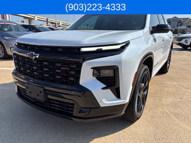 Used 2026 Chevrolet Traverse RS w/ LPO, Floor Liner Package FWD image 5