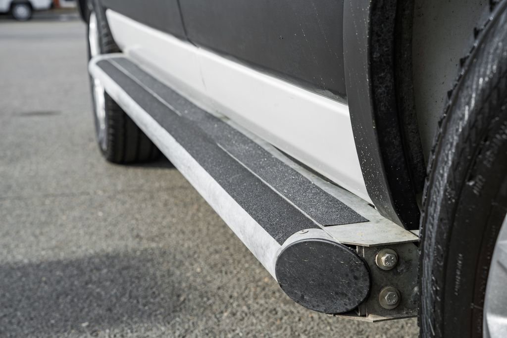 Certified 2023 Ford Transit 250 Low Roof w/ Exterior Upgrade Package image 19