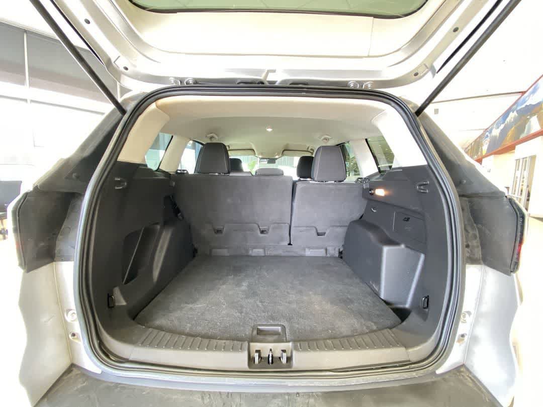 Used 2018 Ford Escape SE image 25