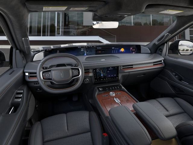 New 2025 Lincoln Navigator Black Label image 9