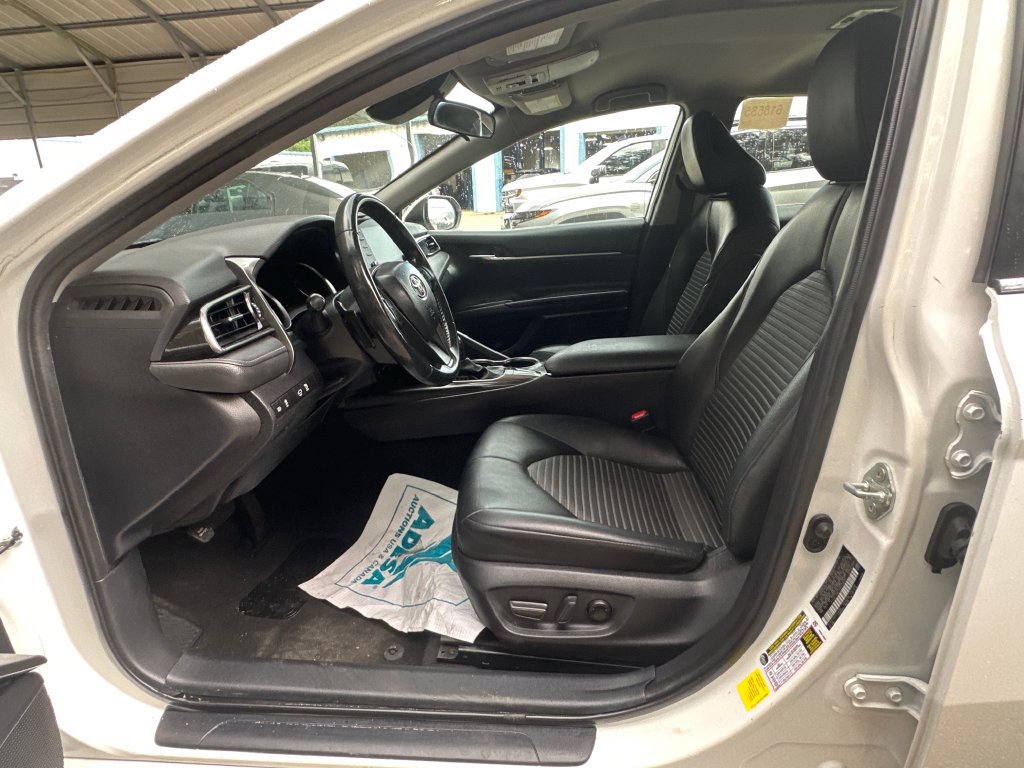 Used 2023 Toyota Camry SE FWD image 10