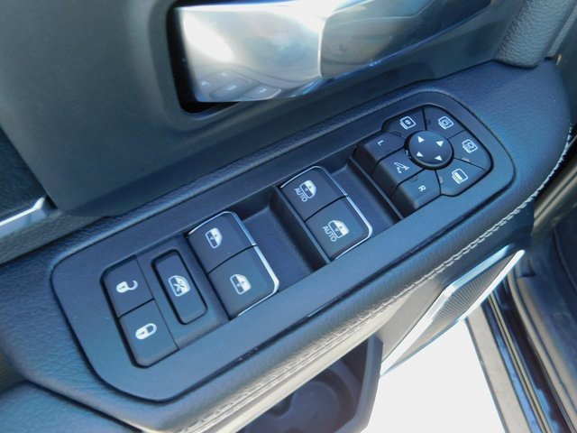 New 2026 RAM 2500 Laramie w/ Night Edition image 32