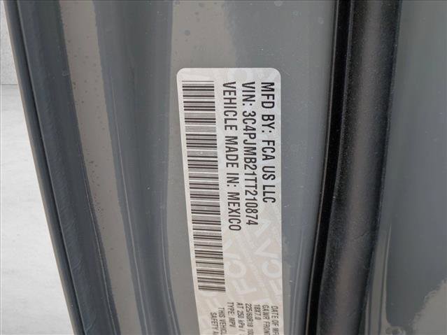 New 2026 Jeep Cherokee Laredo AWD/4WD image 17