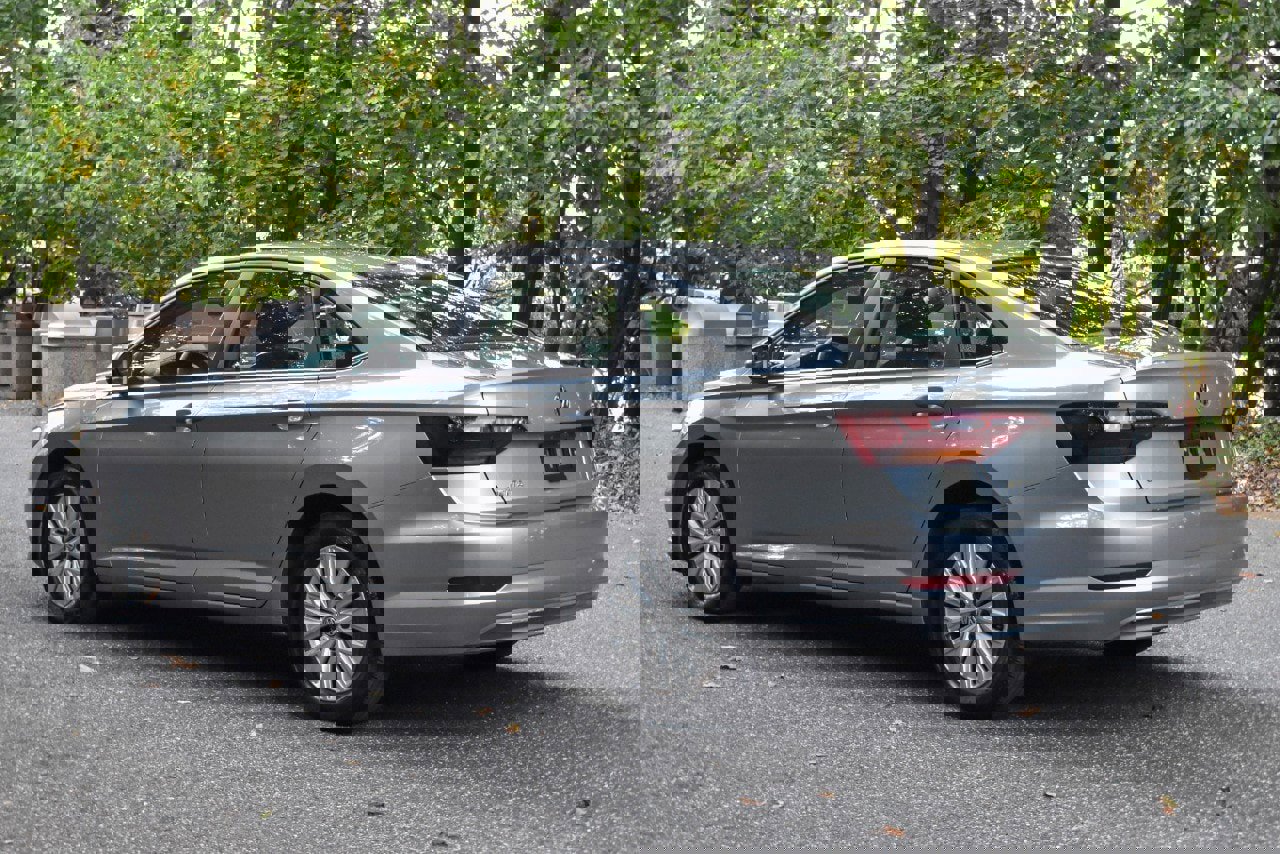 Used 2019 Volkswagen Jetta S w/ Driver Assistance Package image 7