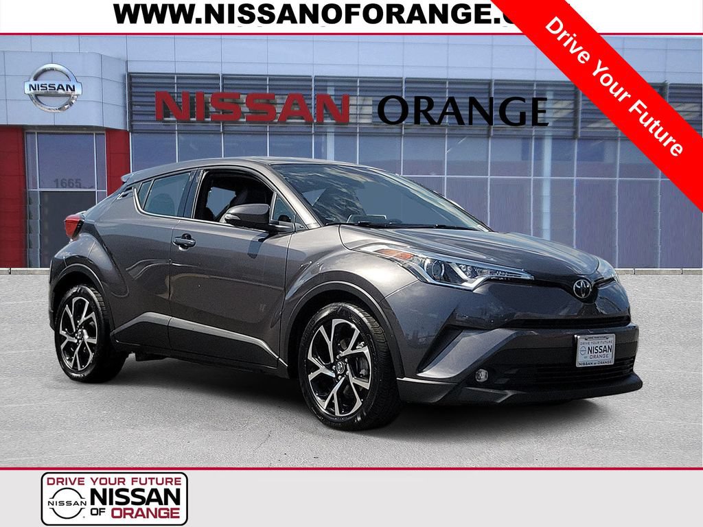 Used 2019 Toyota C-HR Limited FWD image 1