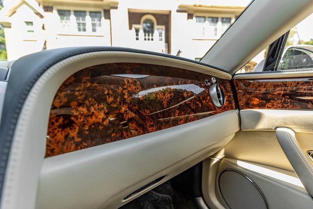 Used 2014 Bentley Flying Spur W12 AWD/4WD image 27
