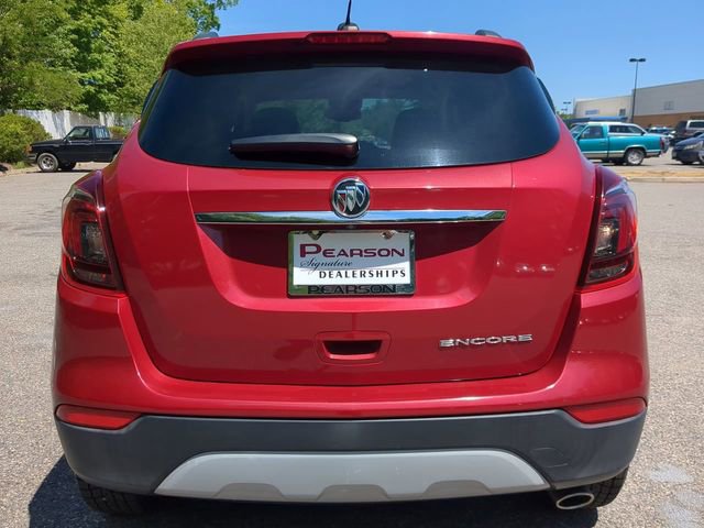 Used 2020 Buick Encore Preferred FWD image 5