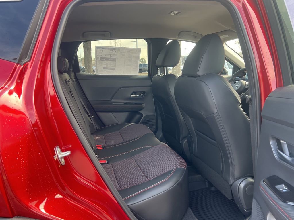 New 2025 Nissan Kicks SR image 25