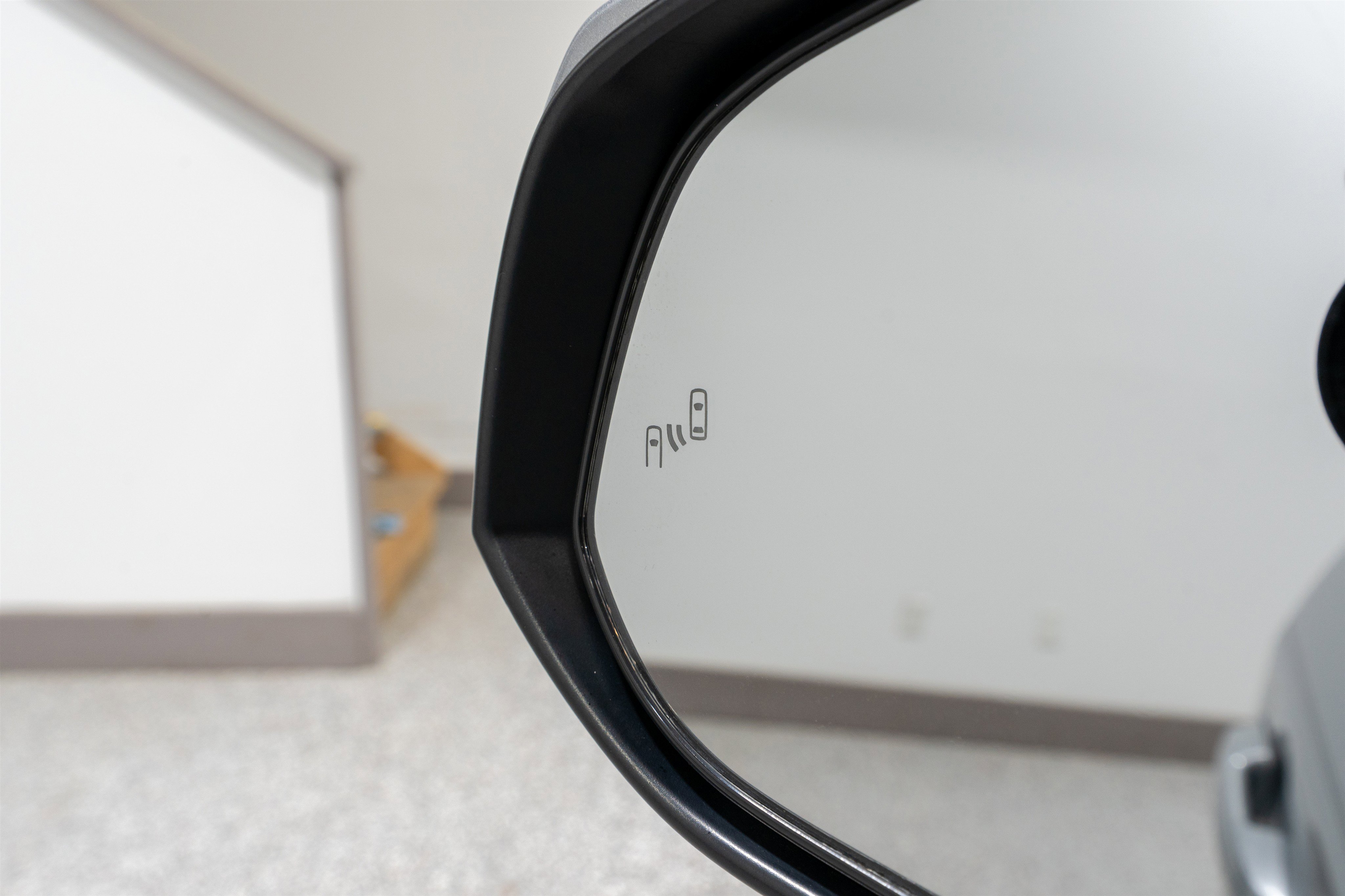 Used 2022 Toyota RAV4 LE FWD image 13