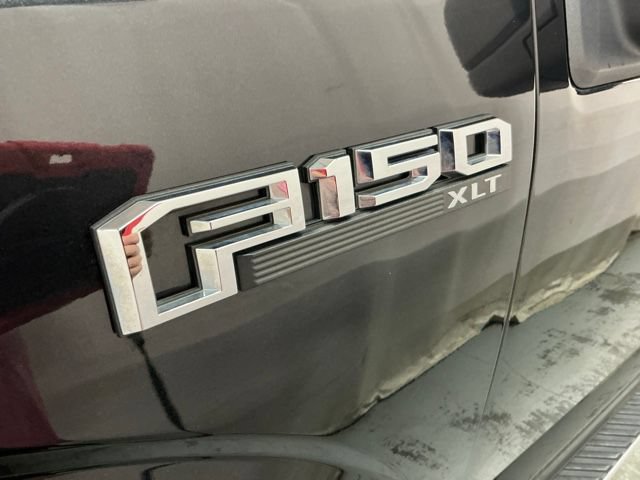 Used 2015 Ford F150 XLT w/ Equipment Group 302A Luxury AWD/4WD image 9