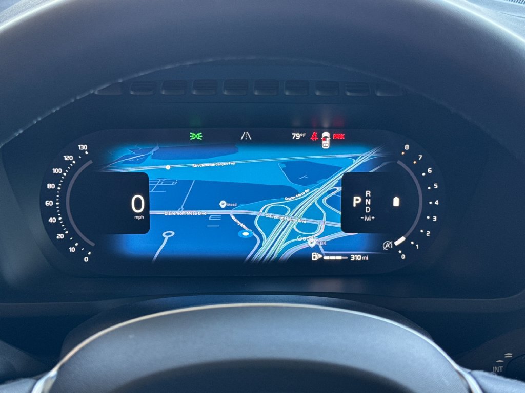 Certified 2026 Volvo XC90 B6 Plus AWD/4WD image 25