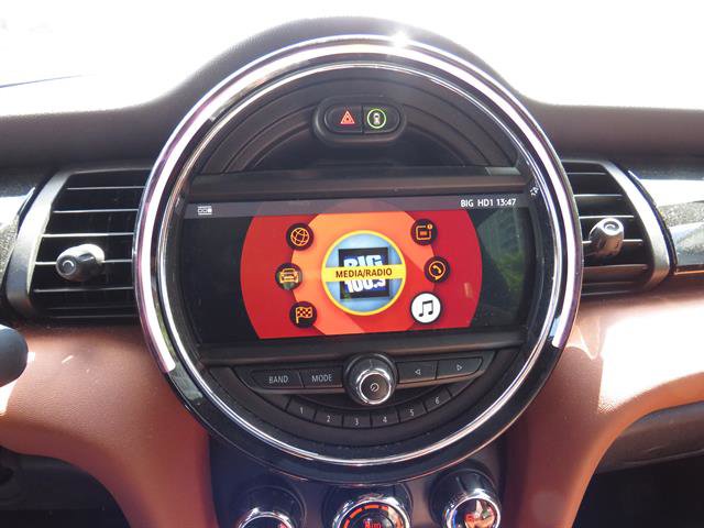 Used 2019 MINI Cooper S FWD image 14